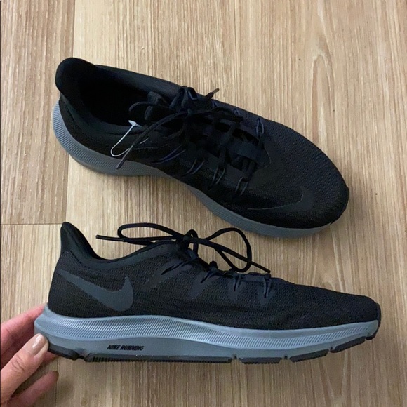 Nike Shoes - Nike Quest Running Shoe